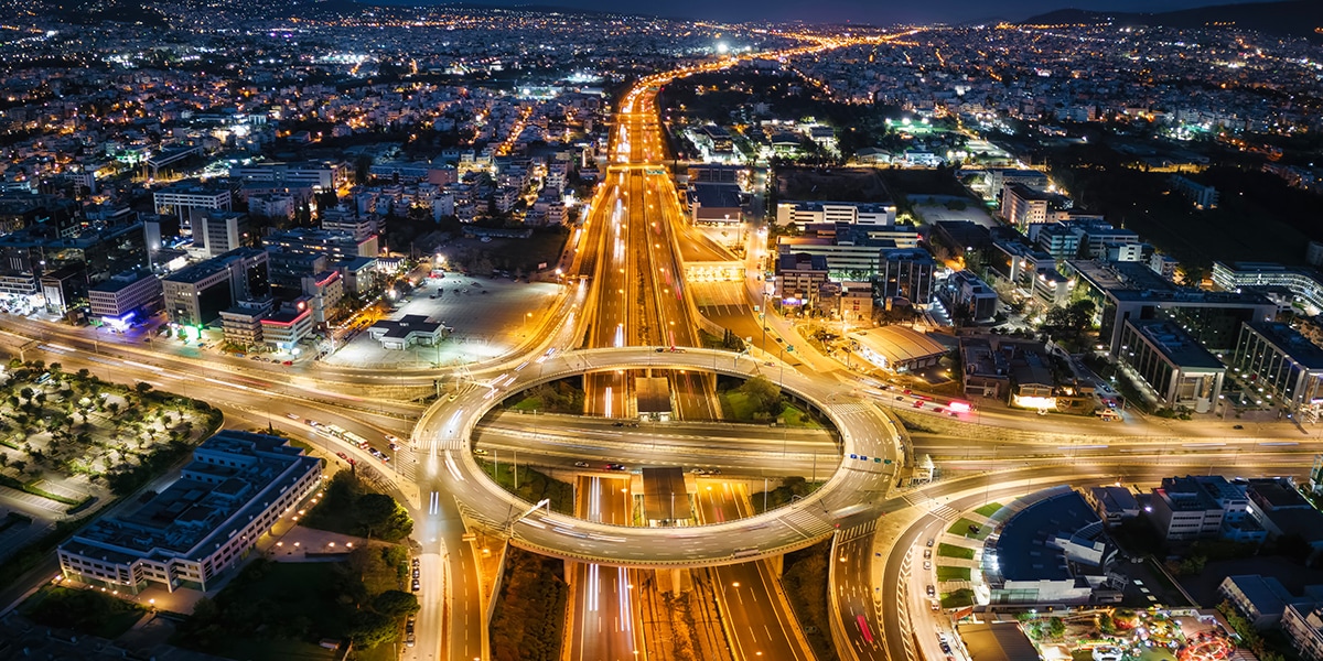 Junction ring road in Athens during night time